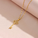 Romantic Heart Key Pendant Necklace